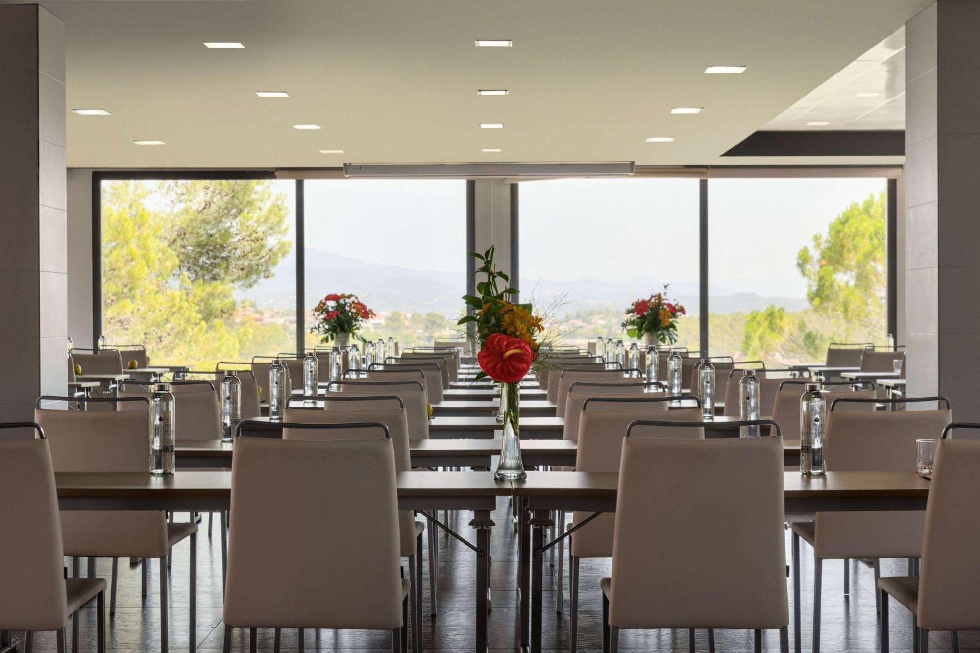 Dolce By Wyndham Barcelona Resort Sant Esteve Sesrovires Exterior foto